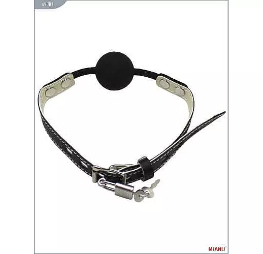 Чёрный силиконовый кляп с фиксацией черными кожаными ремешками