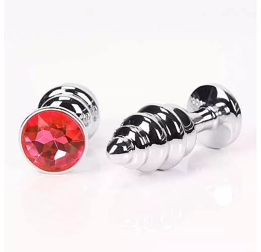 Анальная фигурная пробка с красным стразом - 8 см.