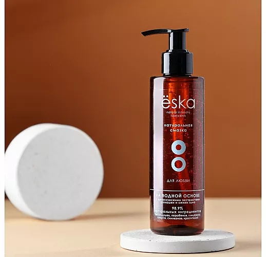 Натуральный лубрикант на водной основе Ёska с экстрактами ромашки, семян льна и алоэ вера - 200 мл.