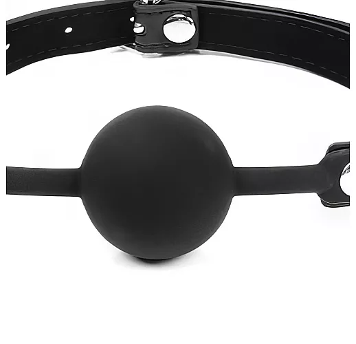 Cиликоновый кляп-шарик Notabu "Ball Gag Molten" чёрного цвета, на регулируемом ремешке Cиликоновый кляп-шарик Notabu "Ball Gag Molten" чёрного цвета, на регулируемом ремешке