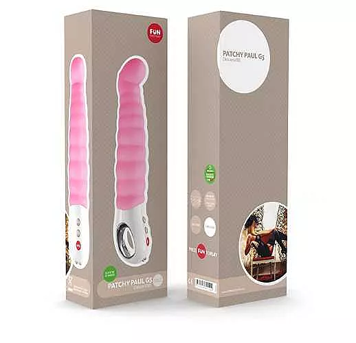 Водонепроницаемый нежно-розовый вибратор Patchy Paul G5 - 23 см.