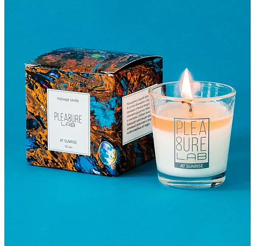 Массажная свеча "At Sunrise" с насыщенно-сладким ароматом, оттенками табака и какао - 50 мл.