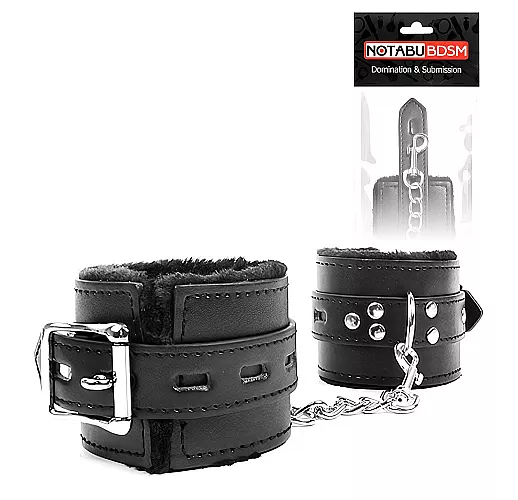 Черные наручники Domination & Submission "Like Skin" с внутренней меховой отделкой