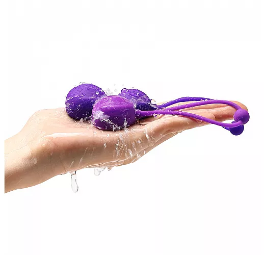 Набор из трех разноцветных шариков для упражнений кегеля