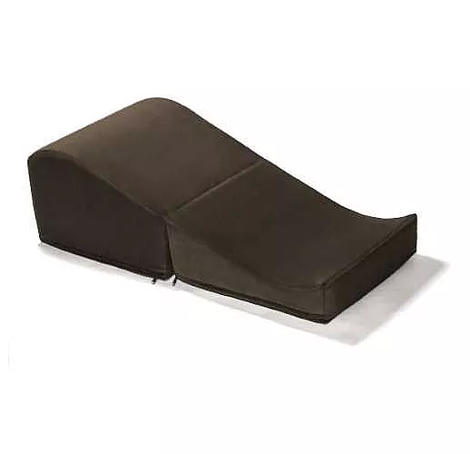 Коричневая вельветовая подушка для любви Liberator Flip Ramp /коричневый