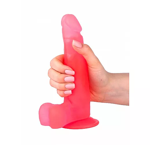 Розовый фаллоимитатор из геля, с удлинённой мошонкой и присоской - 16,5 см.
