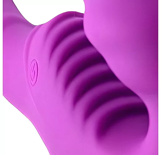 Силиконовый безремневой страпон Cosmo с 9 режимами вибрации, 2 вибромоторами, пультом ДУ, IPX7 и USB