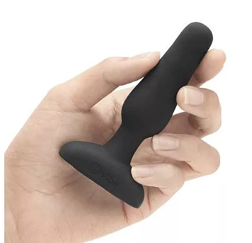 Анальная вибропробка чёрного цвета NOVICE REMOTE CONTROL PLUG BLACK - 10,2 см.