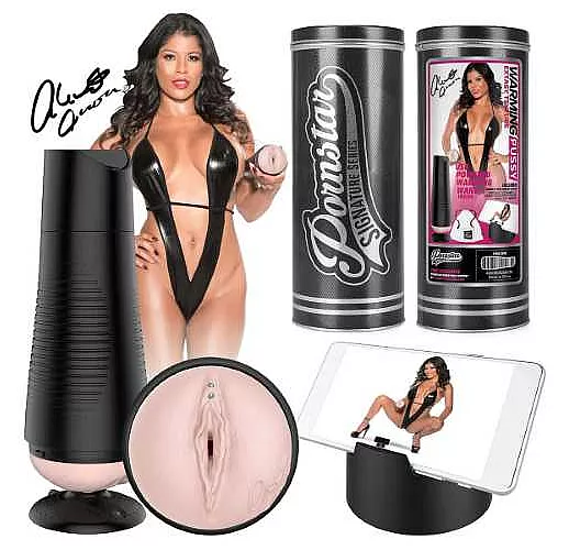 Мастурбатор-вагина PORNSTAR Alexis Amore с подогревом