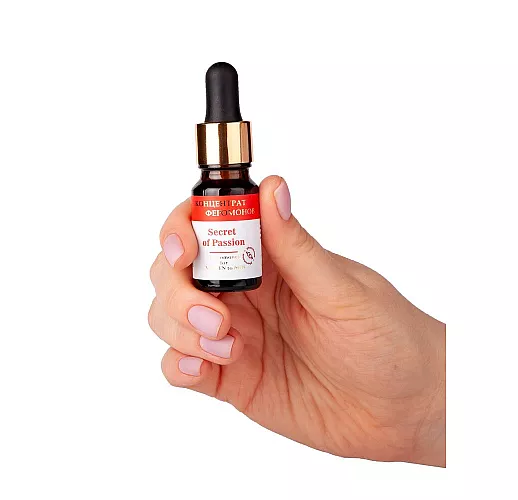Женский концентрат феромонов Secret of Passion для мгновенного повышения интереса у мужчин (9 мл.)