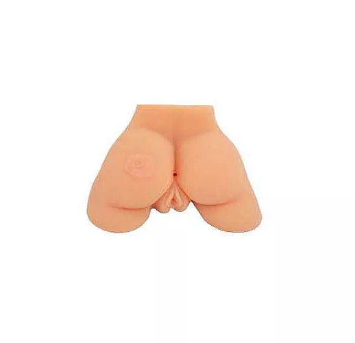 Вибровагина с татуировкой-розочкой на попке