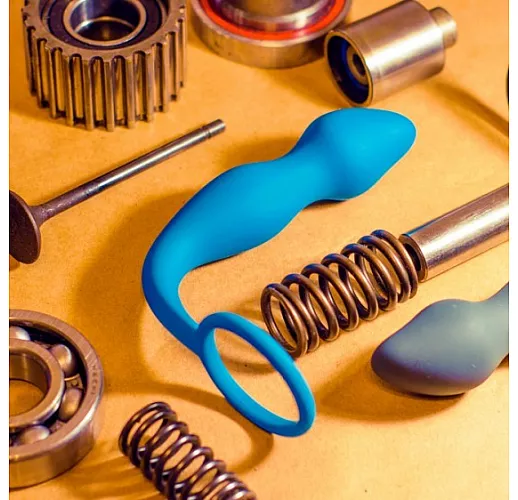 Синий анальный стимулятор Sensa из силикона, анатомическим рельефом и эрекционным кольцом - 10 см.