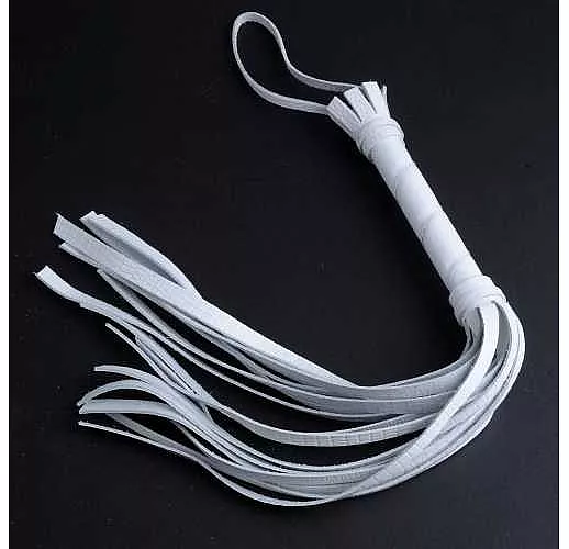 Белая кожаная плеть с 22 хвостами - 40 см.